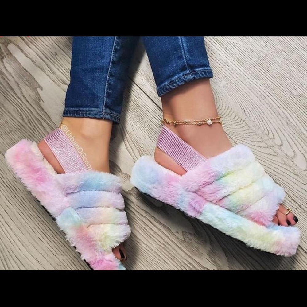 Cotton candy ugh slippers color full slippers